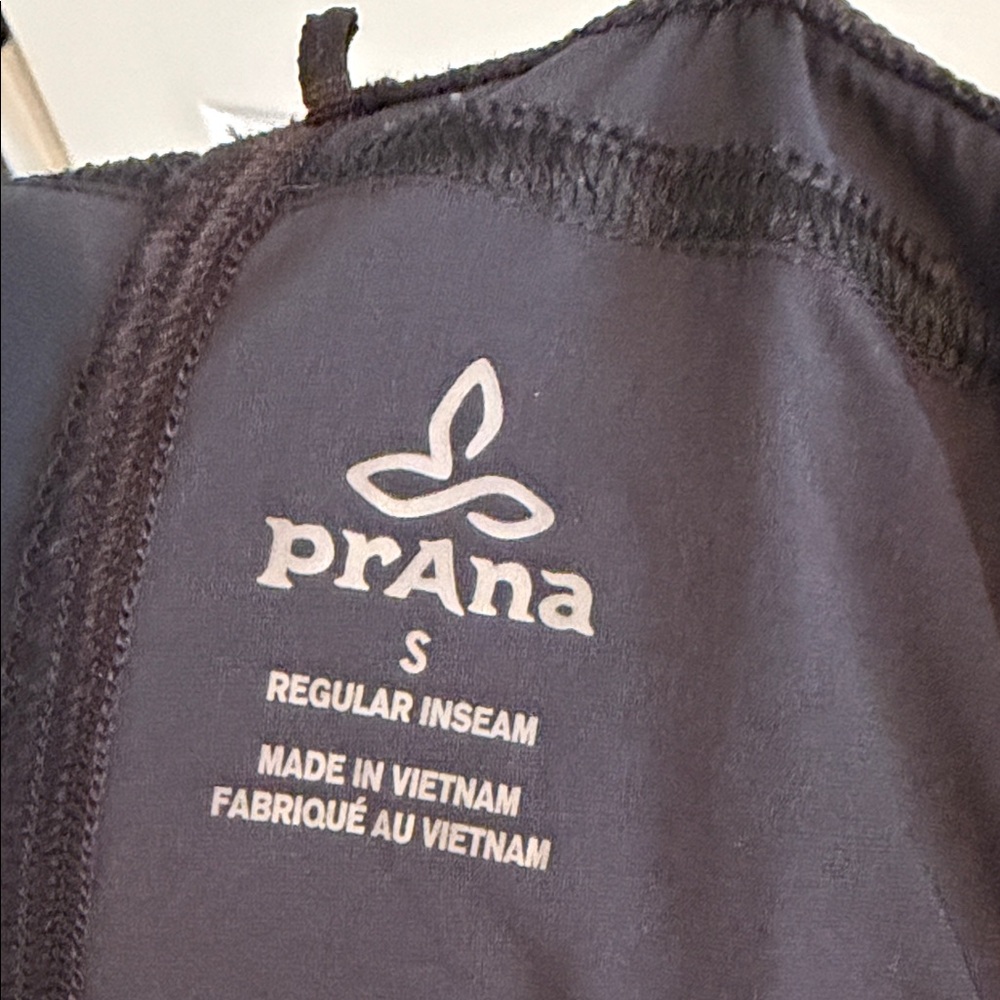 Prana Black Lightweight Track Joggers - Picture 2 of 4